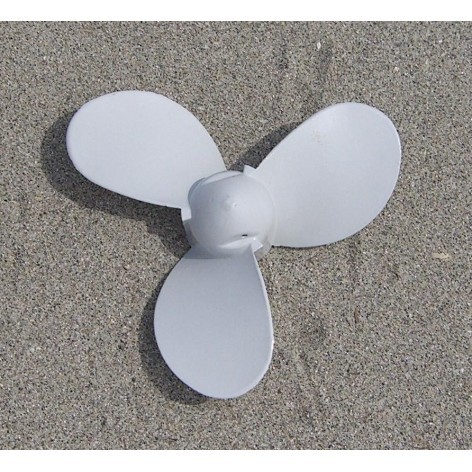 Detail of the white three-blade propeller for Ozeam 1.3cvPRO and 2.5cvPRO