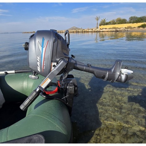 Motor fueraborda Sail 2,5cv 4 tiempos de eje corto