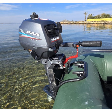 Motor fueraborda Sail 2,5cv 4 tiempos de eje corto