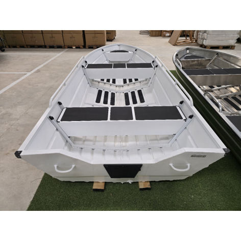 Bass Boat OZEAM de 4,2m embarcação rígida de alumínio